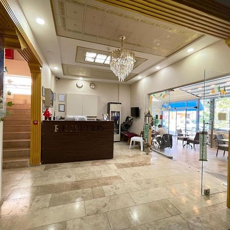 קוסדסי Ikarus Hotel מראה חיצוני תמונה